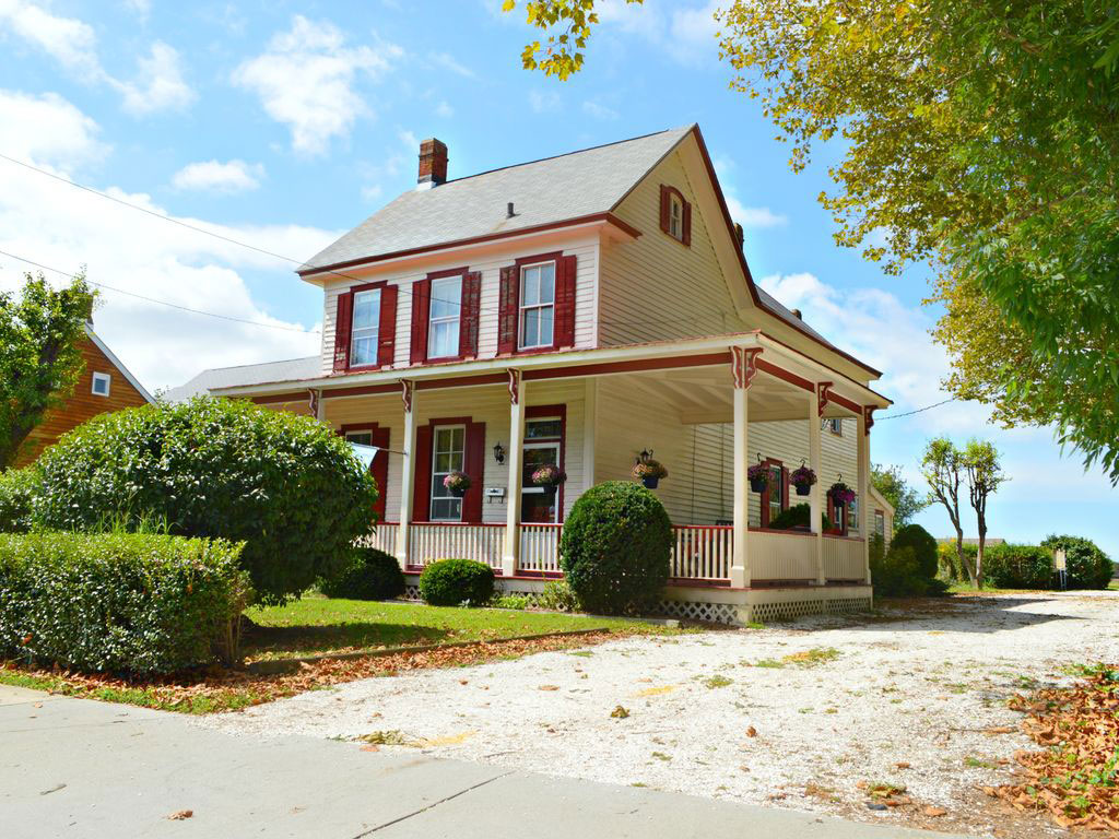 1221 Lafayette St — Cape May Rentals