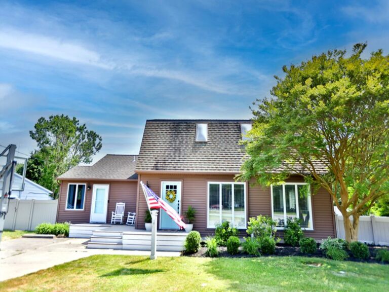 1061 Seashore Rd — Cape May Rentals