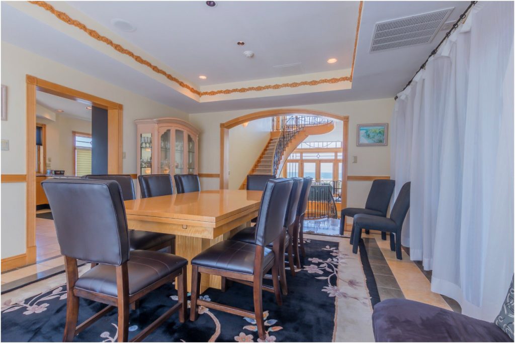 1217 Beach Avenue — Cape May Rentals